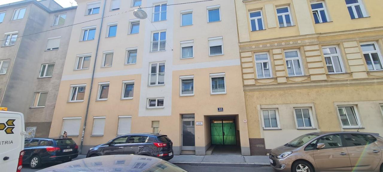 Quiet & Stylish Apartment In Vienna For 4 Guests Exteriör bild